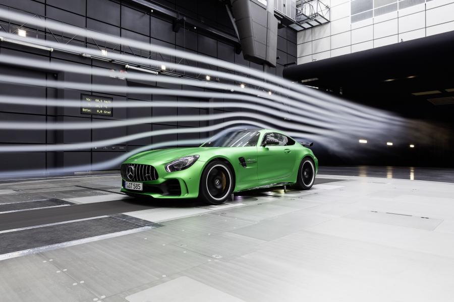  Mercedes-AMG GT R 2016 года  (фото 82 из 92)
